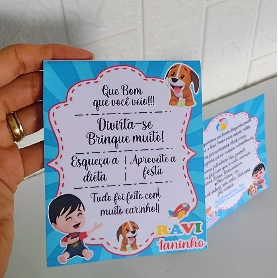 PLAQUINHA  DE MESA-  BENTO E TOTO PERSONALIZADO- ANISESÁRIO- ENFEITE- CENTRO DE MESA-  CARTÃO CAVALETE