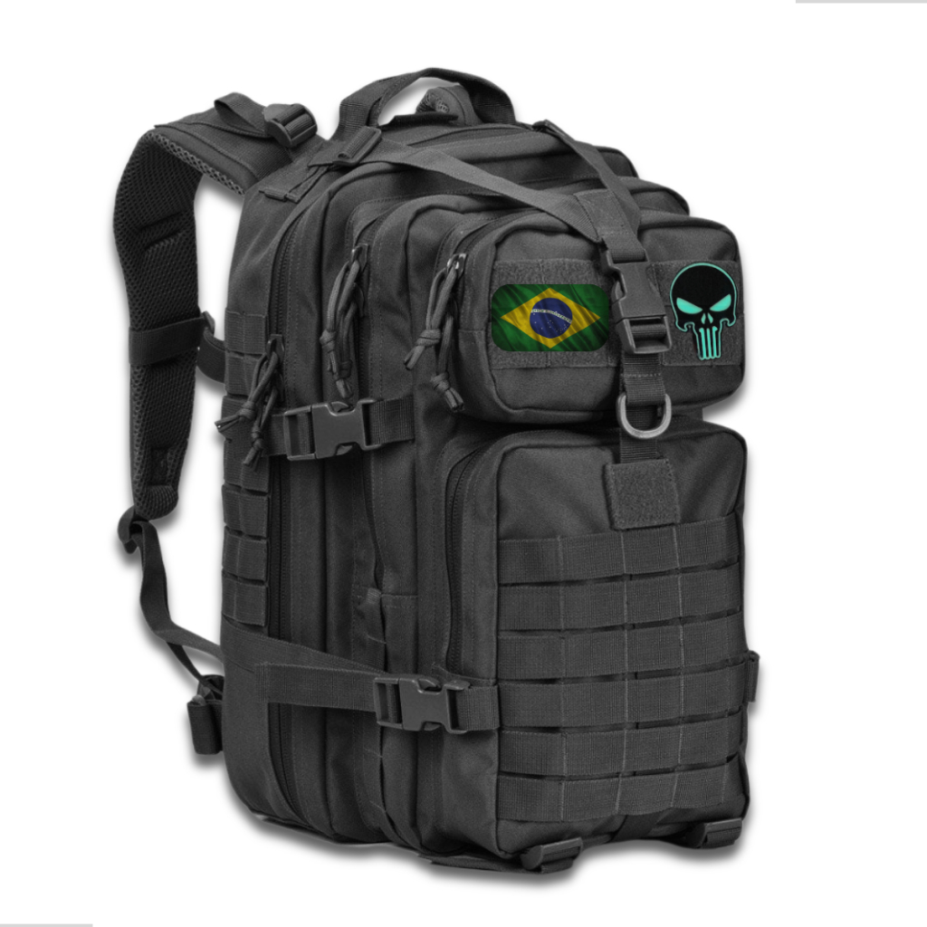 Mochila Tática 50 Litros Reforçada Impermeável Masculina Grande Camping Trilha Resistente Bandeira