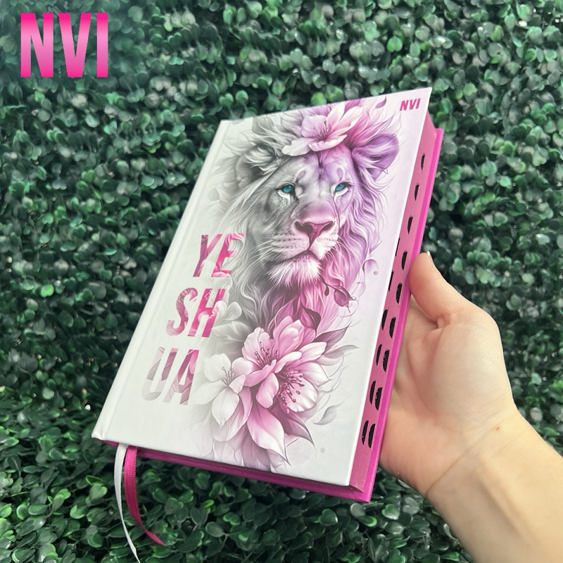 Bíblia Sagrada NVI Feminina Leão Yeshua Floral Rosa Evangélica Índice Capa Dura Letra Média Fé HDC