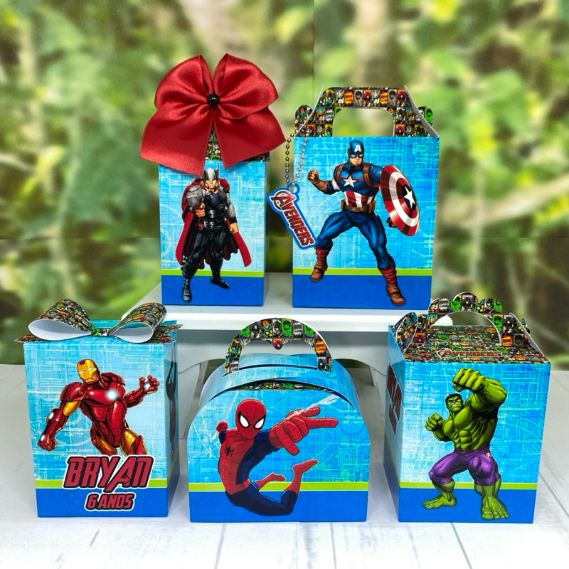 Caixinhas personalizados  lembrancinhas  aniversário  Kit festa Super herói Vingadores 