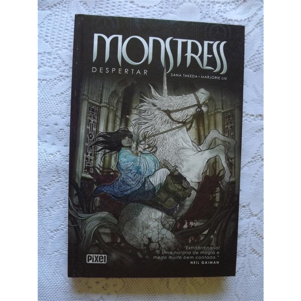 Monstress - Despertar - Sana Takeda e Marjorie Liu