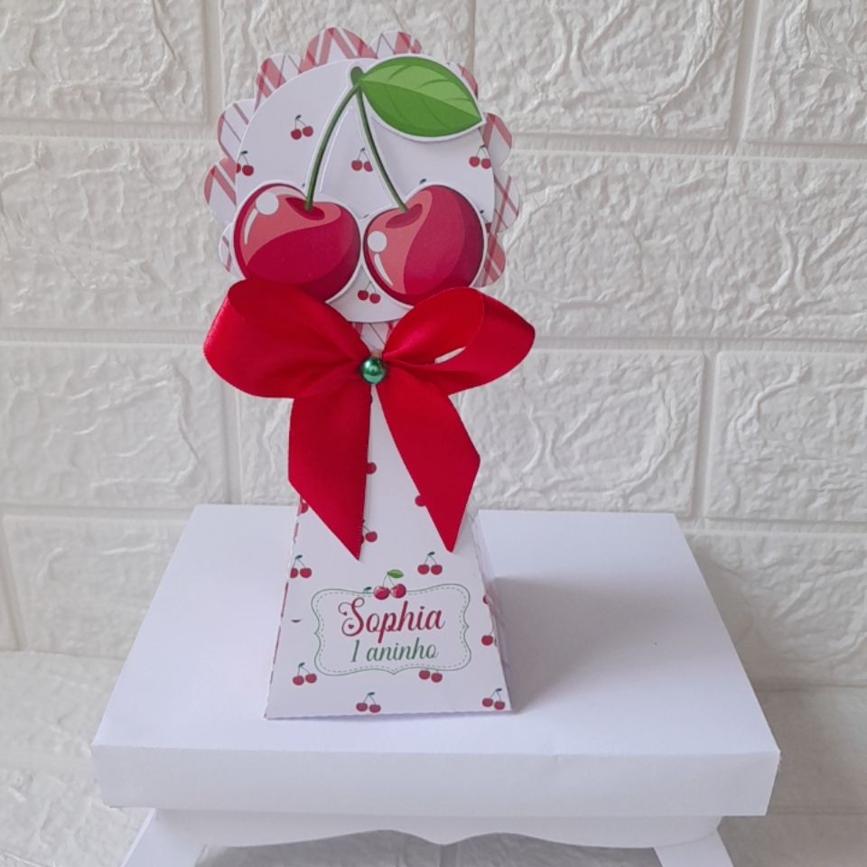 PEGUE E MONTE Kit Caixas Pirâmide  Personalizadas Cerejinha Lembrancinha Festa Infantil Caixinha Mimo