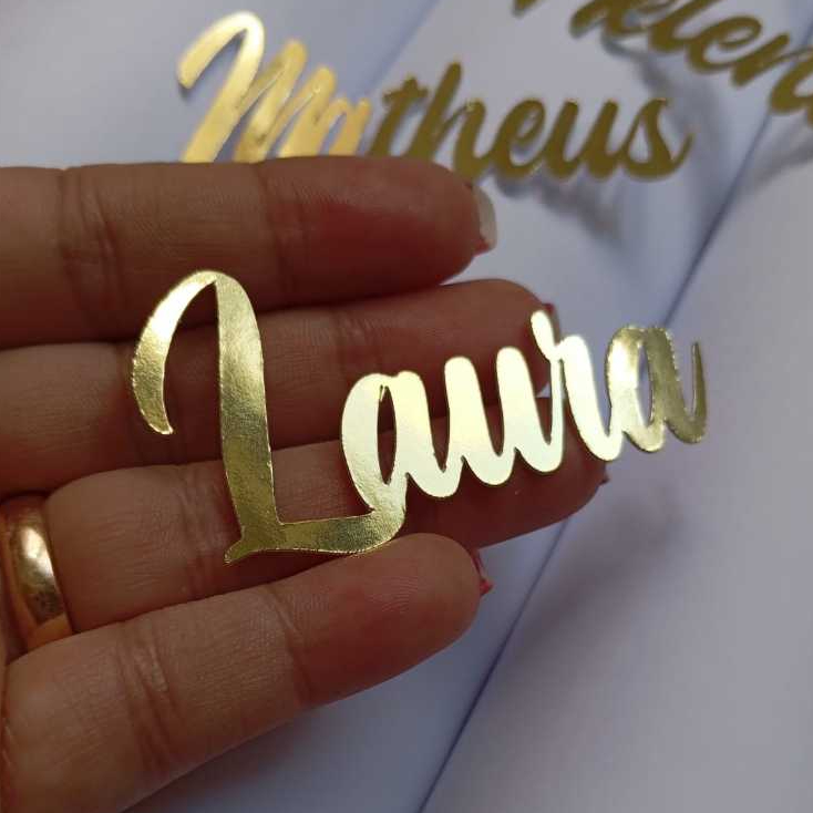 Apliques de nomes simples - Apliques para lembrancinhas - Apliques lamicote dourado - Apliques personalizados -