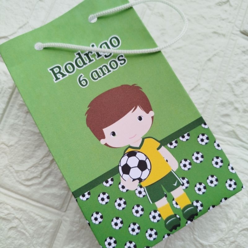 KIT PEGUE E MONTE SACOLINHAS Personalizadas para Festas Mimos Aniversários Lembrancinhas FOTEBOL MENINO VERDE