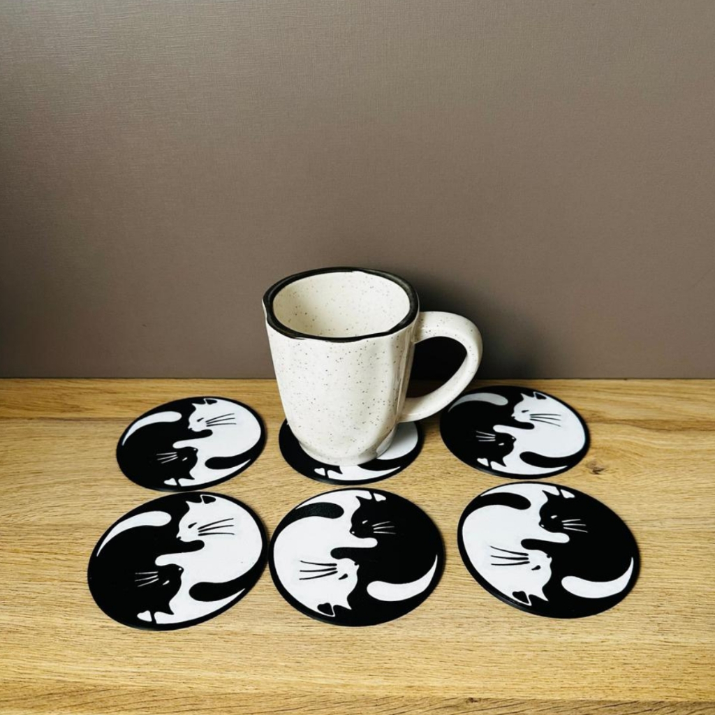Kit com 6 Porta Copos Gato Yin Yang + Caixa de Armazenamento – Decoração Criativa para Mesa em Oferta na Shopee