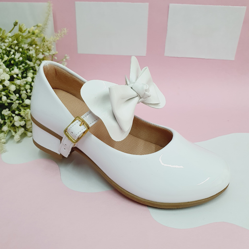 O que é Sapatilha Infantil com Salto? Guia e Onde Comprar | BuscaProdutos