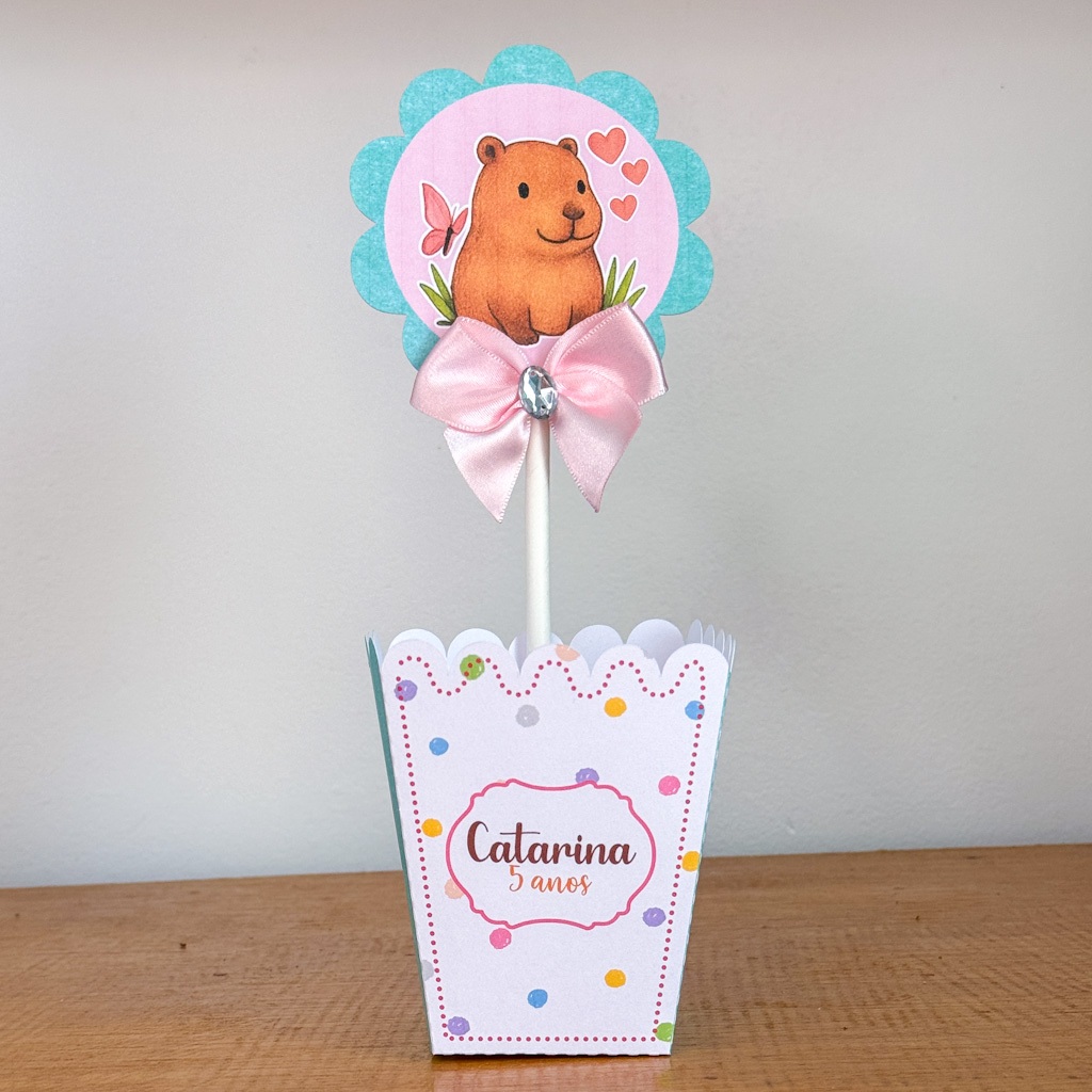 Kit de Centro de mesa Capivara Personalizado | Arranjo Cachepô Lembrancinha Festa