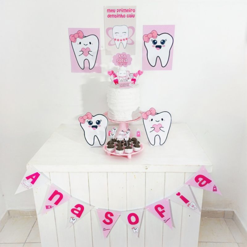 Kit Festa Meu primeiro dentinho caiu menina Personalizado Só Um Bolinho Festa em Casa Aniversário Infantil Mesversário