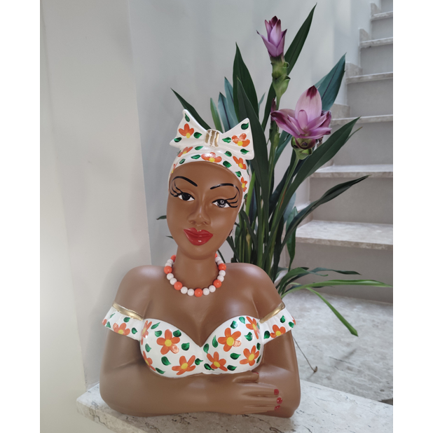 Namoradeira Media Busto de Janela Varanda Jardim Decorativa Roupa Branca Flor Laranja Pele Clara Bronzeada em Oferta na Shopee