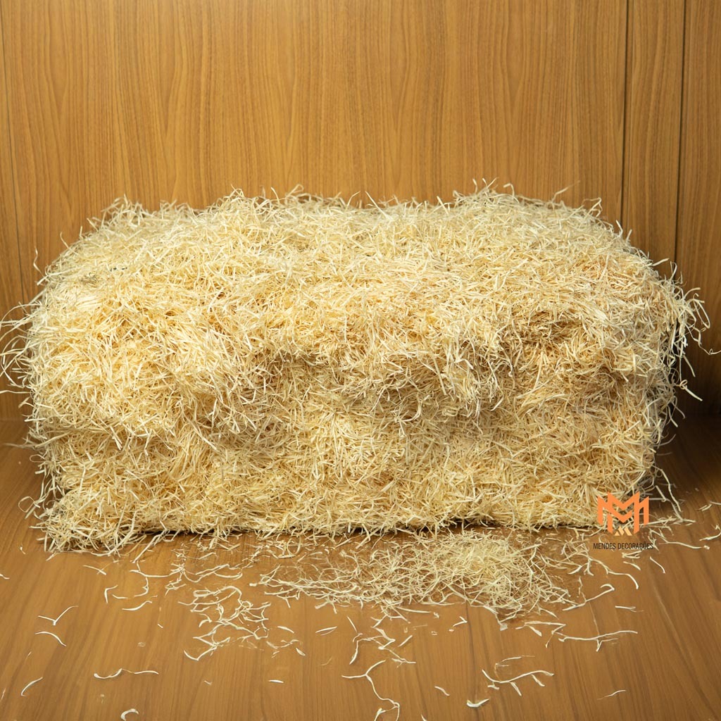 Palha de Madeira Natural Pinus Decoração de Cesta Rustica 1 kg em Oferta na Shopee