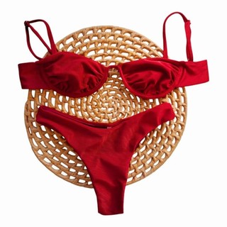 Conjunto de Biquíni Gringo – arco de sustentação e calcinha asa delta, Estiloso e Confortável feito canelada poliamida.
