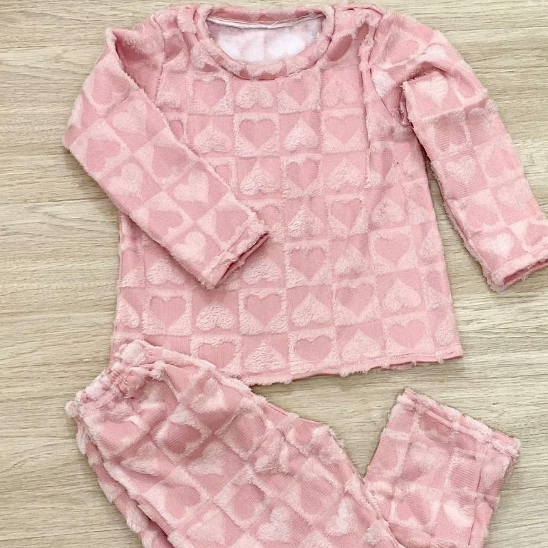Conjunto Roupa Bebe e Infantil Peluciado  Blusa e Calça Fleece  de Inverno Quentinho Menino ou Menina Rn.