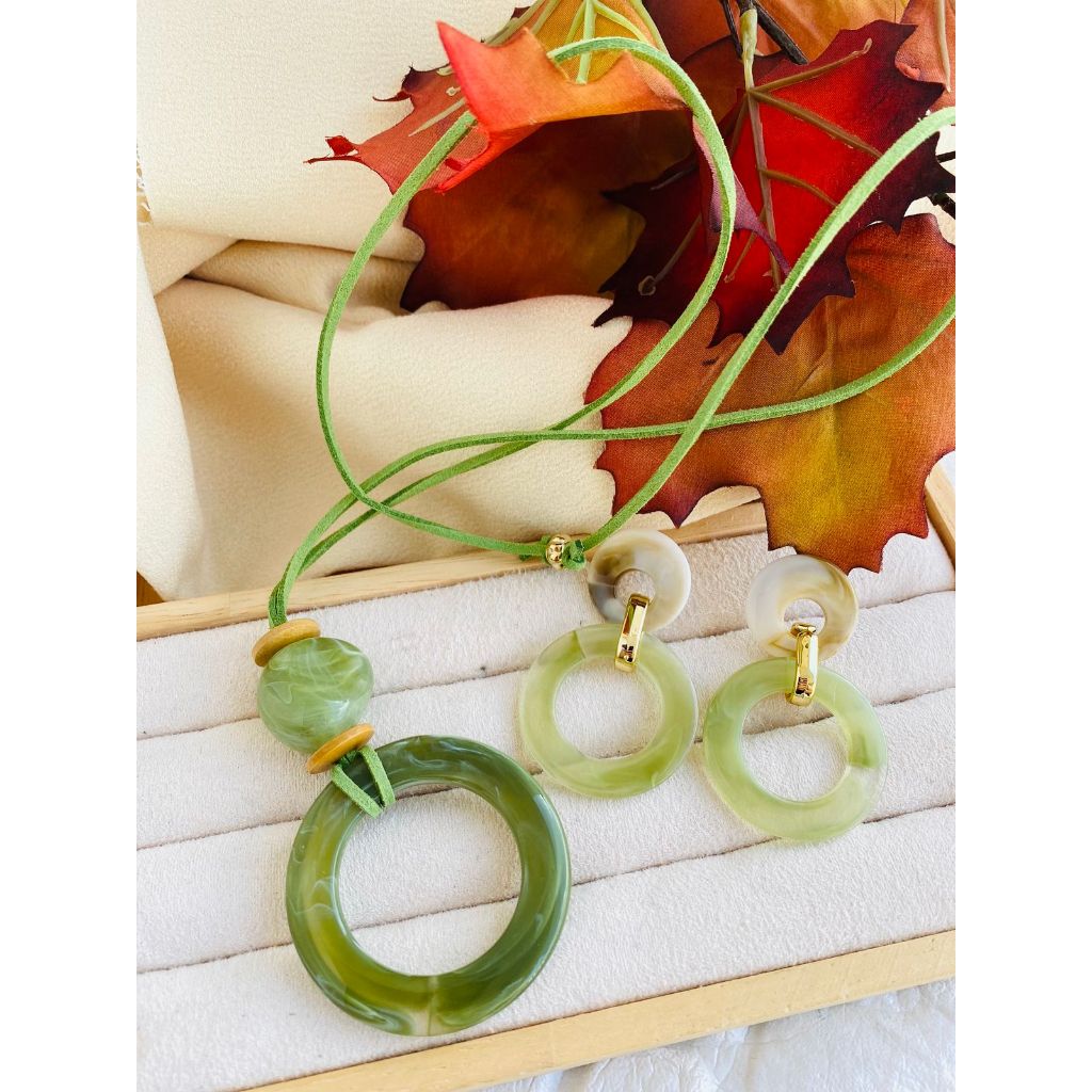 Brincos Femininos Cor Verde: Onde Comprar | BuscaProdutos