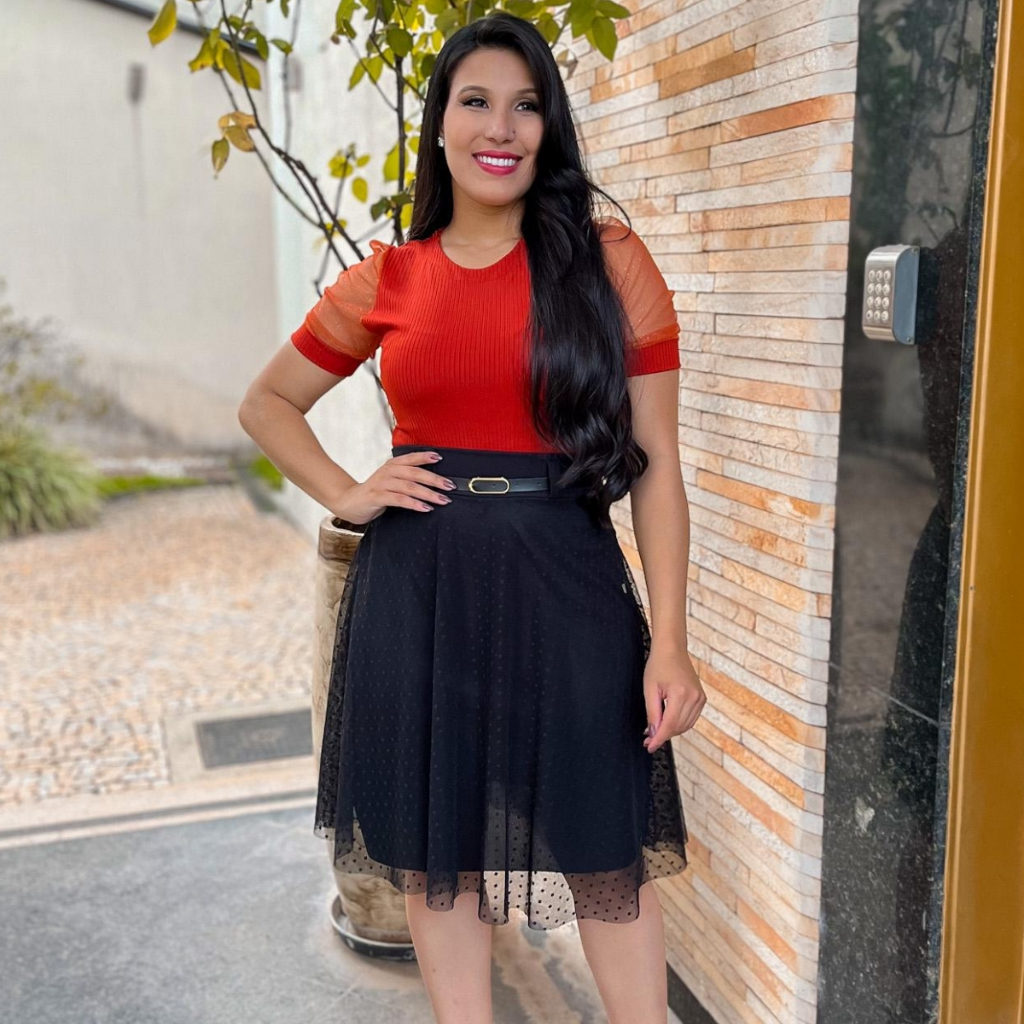 Saia Tule Poá Premium Moda Evangélica Fashion Lisa Forrada Com Cinto — imagem 2 de 2