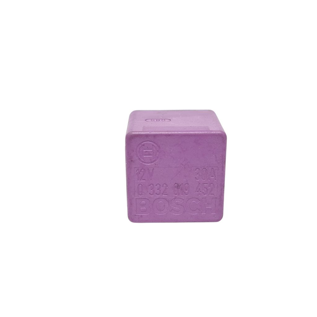 Relé Original Bosch Auxiliar 30A Gm 90464759 0332019452