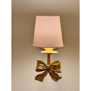 Arandela Laço Dourado + Cúpula Bege Quarto Bebê Infantil em Oferta na Shopee