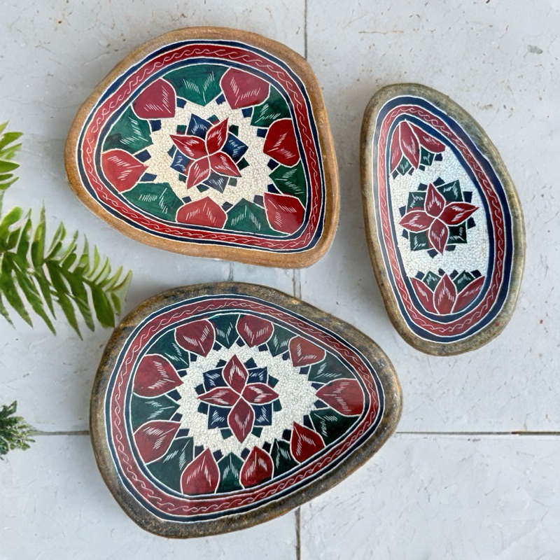 Kit 3 Mini Gamelas Petisqueiras em Pedra Sabão Decoração para Mesa de Centro Hacks e Mesa posta