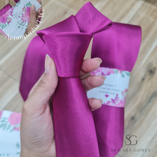 Gravata Fúcsia Tecido Trabalhado Riscadinho em Oferta na Shopee
