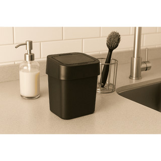 Lixeira 4L Click Preto Compacta Cozinha, Banheiro E Quarto