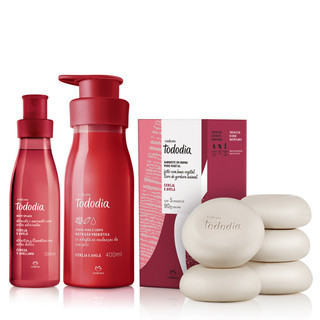 Presente Kit Natura Tododia Cereja e Avelã: 1 Hidratante 400ml + 1 Body splash 200ml + 1 caixa de sabonete (5 unid.)