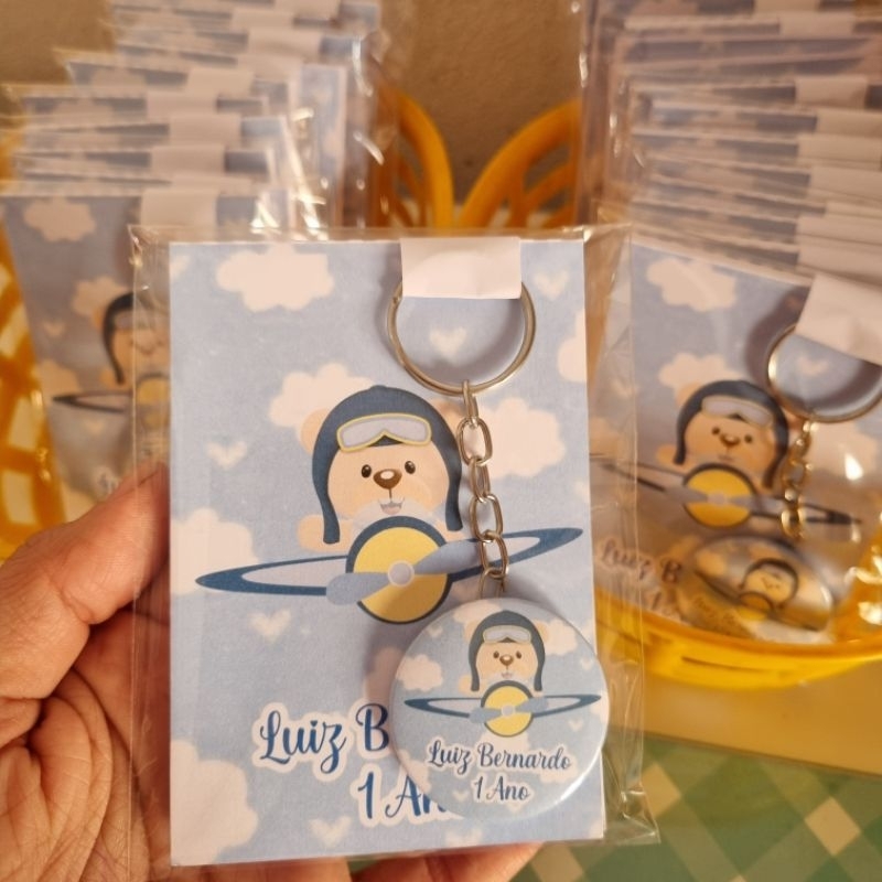 kit Lembrancinha Aniversário Ursinho Aviador Bloquinho + Chaveiro Personalizados com Nome e idade do Aniversariante