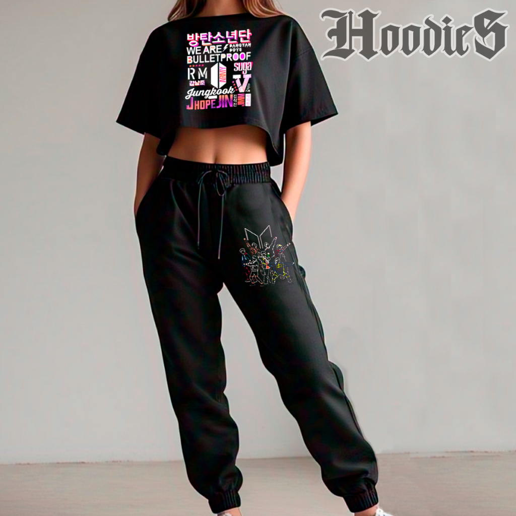 Conjunto Feminino Cropped Oversized e Calça Moletom Estampado Bts Grupo Kpop Names Integrantes