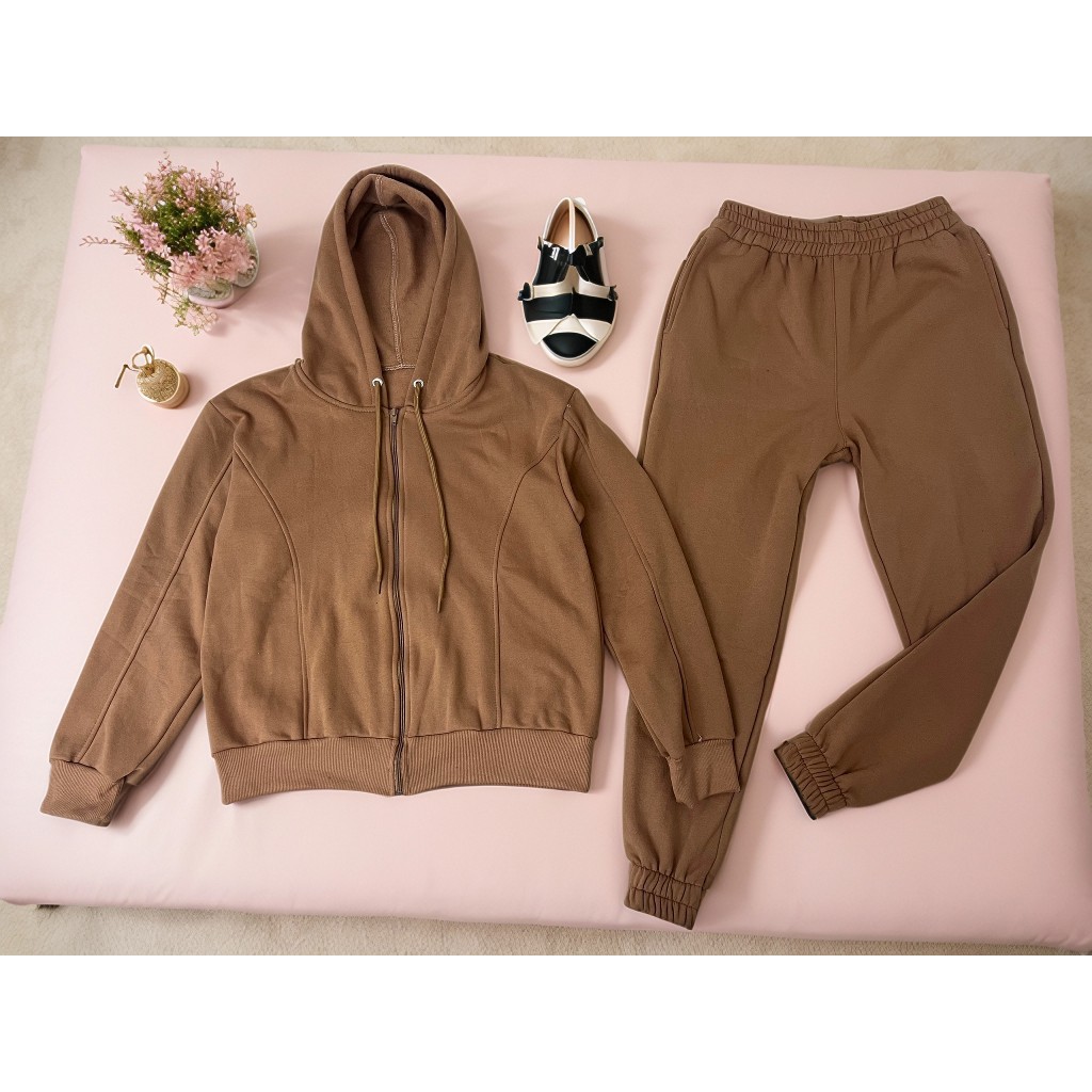 Conjunto Blusa Moletom  Canguru Capuz Feminino com Zíper  e Calça Moletom Feminino de Frio Flanelado