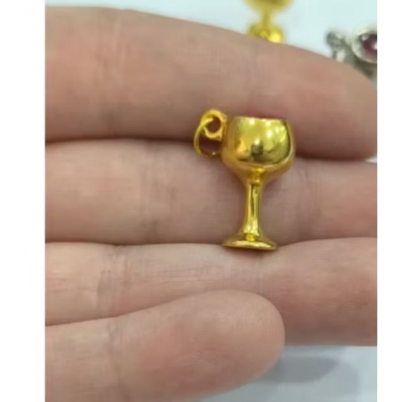 Pingente Taça PombaGira Cigana umbanda bijuterias