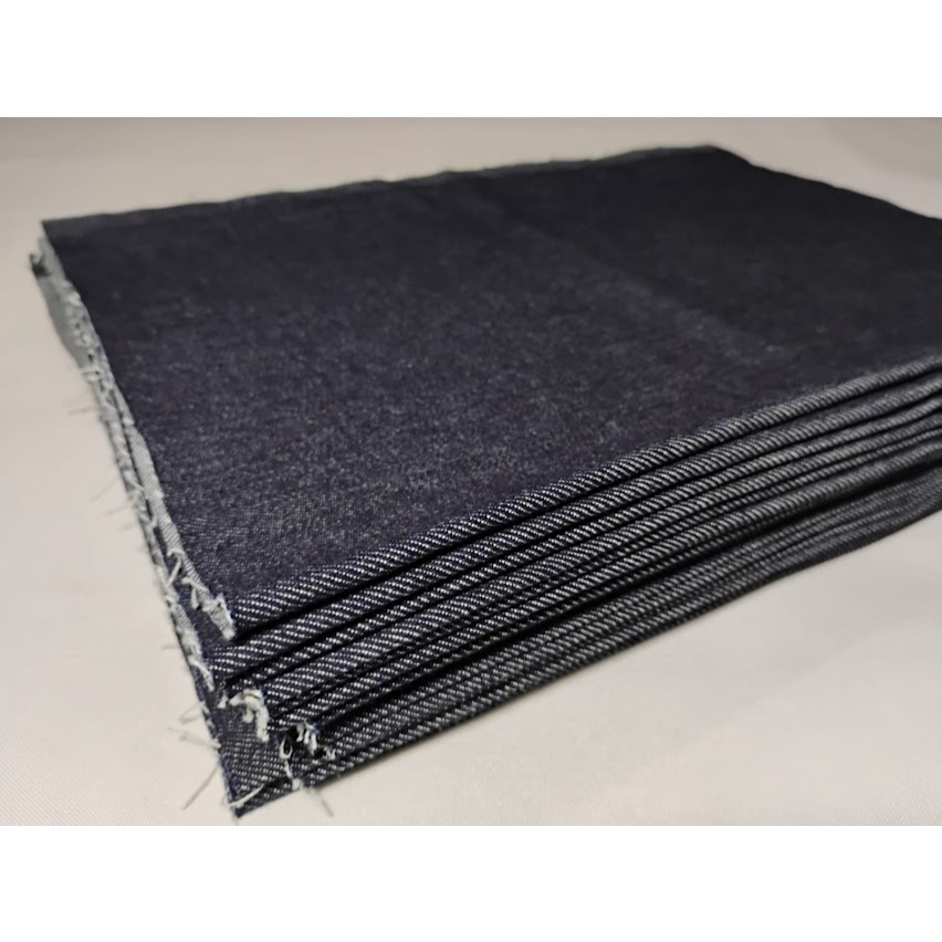 Base para tapete tecido jeans azul escuro com elastano e leves defeitos 10 unidades tamanho 60x40cm