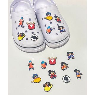 Kit 3 a 9 Pins Emborrachados para Babuche - Personagens de Desenhos Animados Goku em Oferta na Shopee