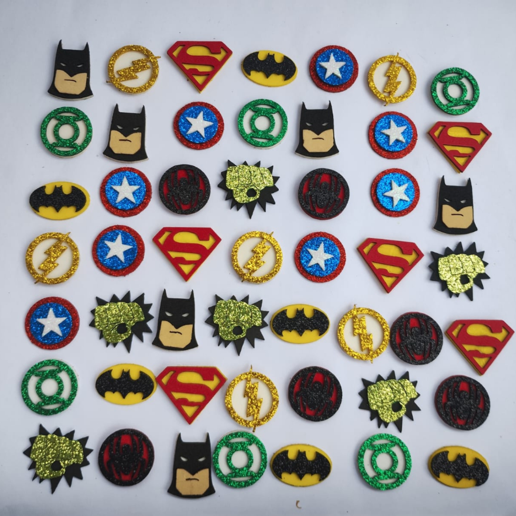 Adesivo  EVA Colante Super-Heróis Com Glitter/ Piercing/Aplique Pet Shop - 50 unidades ou 100 em Oferta na Shopee