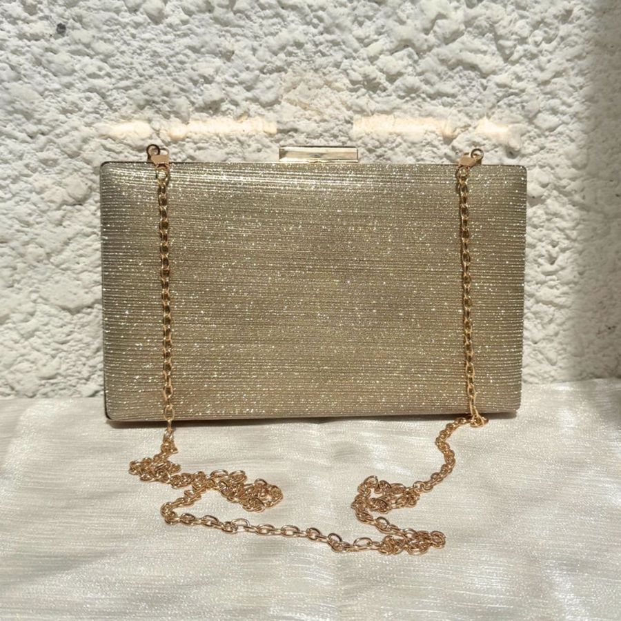 Bolsa Clutch BRILHO DOURADO - Elegante e Brilhante para Festas de Formatura e Casamentos