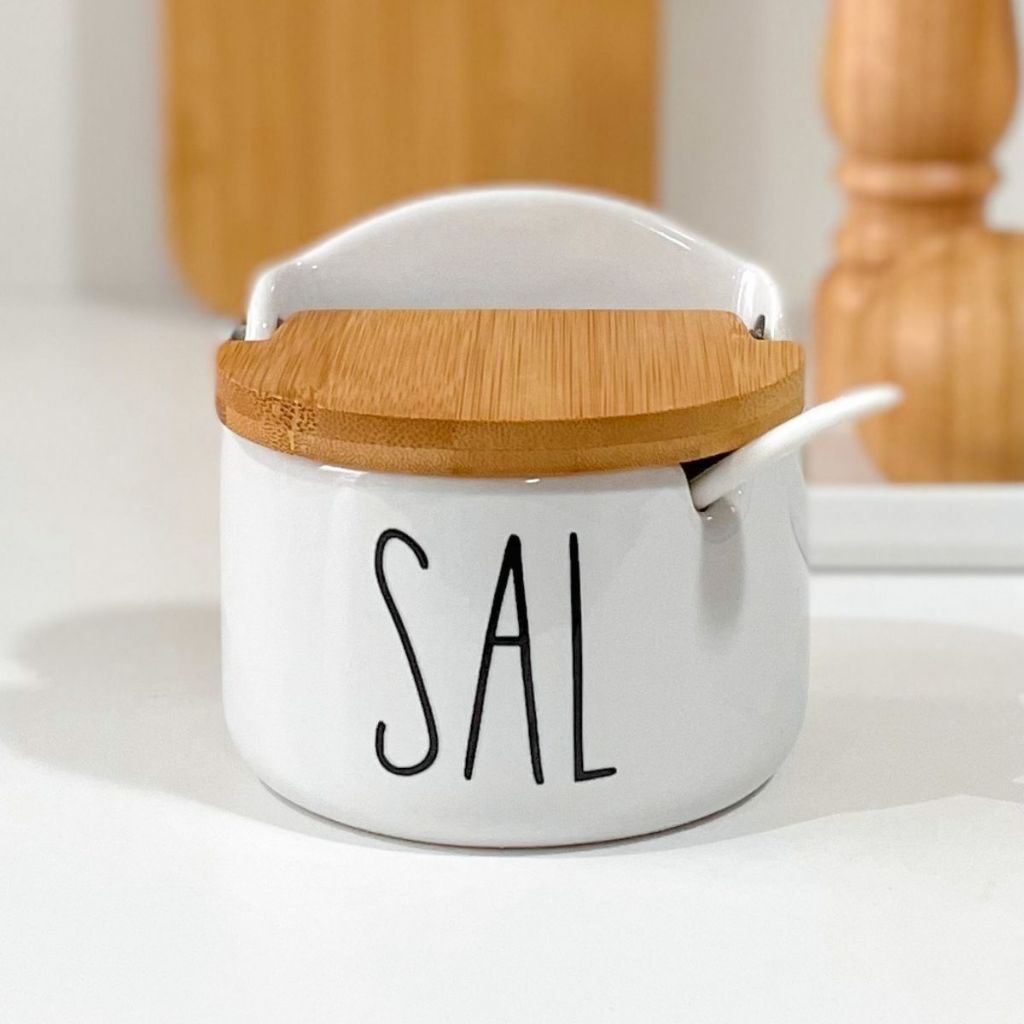 Saleiro Porta Sal de Porcelana Branco Porta Tempero para Cozinha Tampa de Bambu Madeira com Colher em Oferta na Shopee