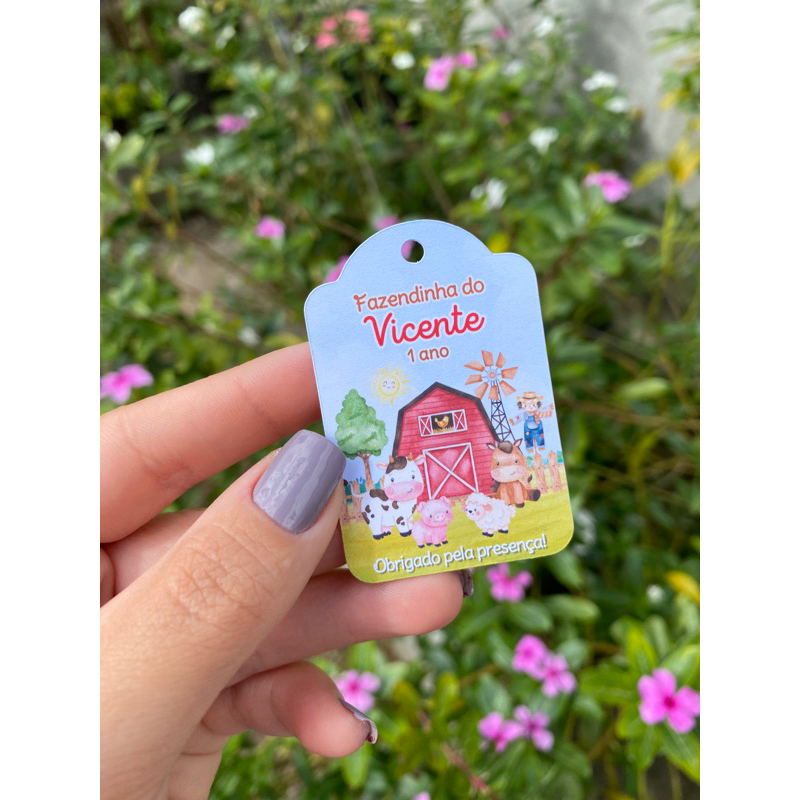 TAG PERSONALIZADA FAZENDINHA MENINO em Oferta na Shopee