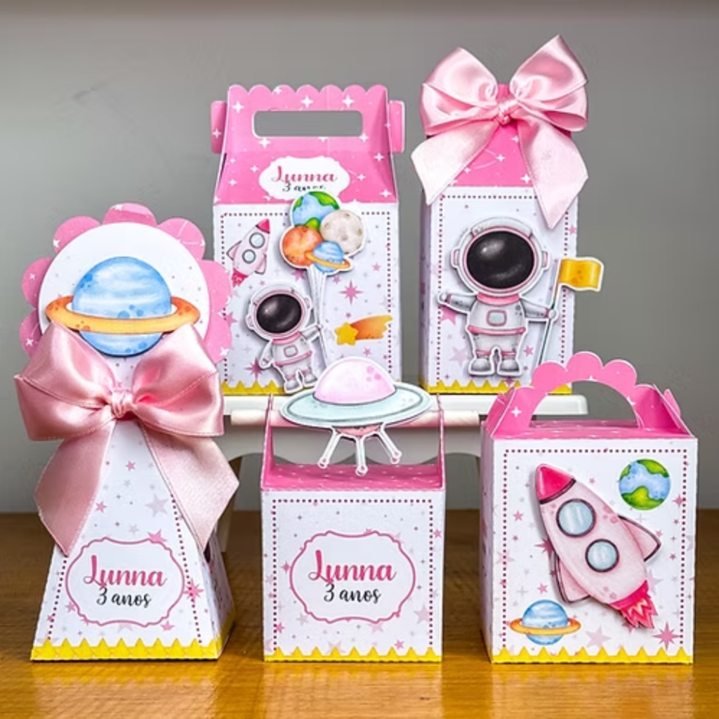 KIT PERSONALIZADOS | PEGUE E MONTE – ASTRONAUTA MENINA | LEMBRANCINHA PARA FESTA | KIT CAIXAS