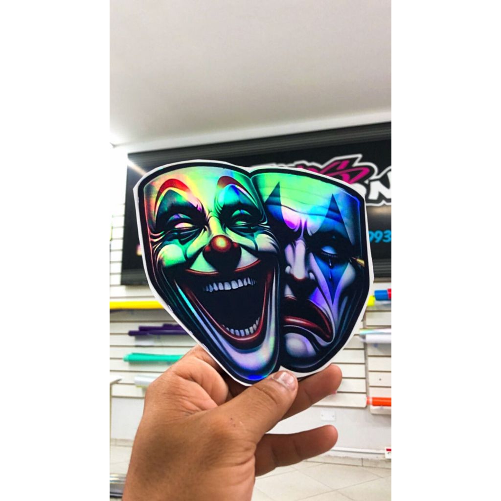 Adesivo chora agora e ri depois holografico impresso 15cm em Oferta na Shopee