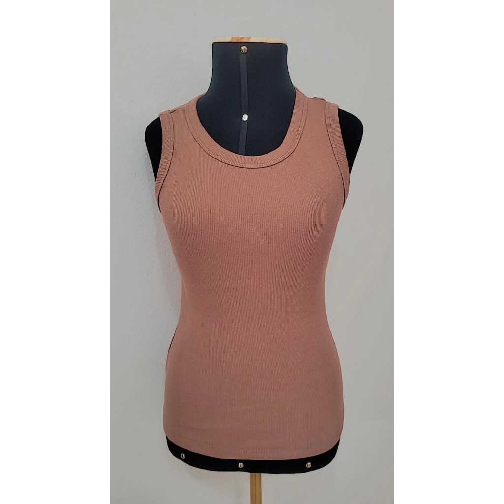 Regata Feminina Canelada Básica Justa Blusa Algodão com Elastano Gola Redonda