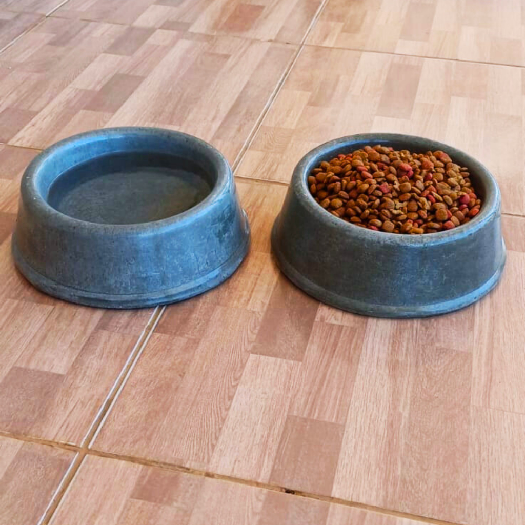 Comedouro de Granitina Cimento Queimado 1L para Cães Grandes – Pitbull, Rottweiler, Doberman – Pesado e Resistente