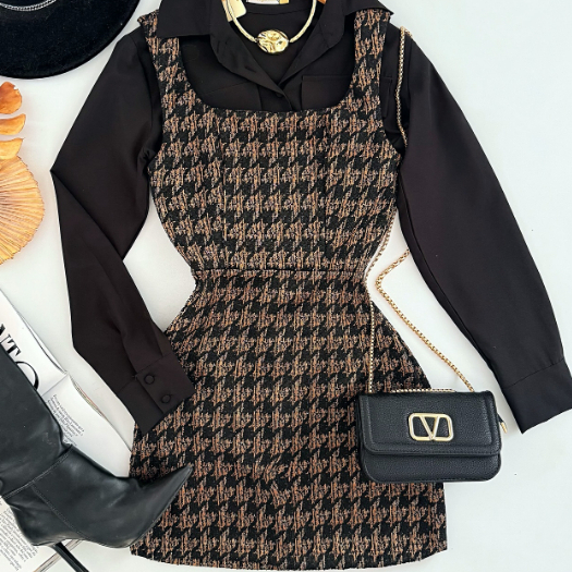Vestido de Tweed Alça Grossa sem transparência