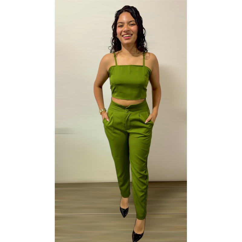 Conjunto Alfaiataria Feminino Calça Cropped Elegante Moderno Confortável