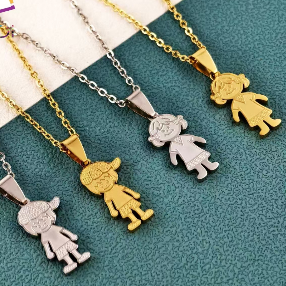 Colar de Aço Inox com Pingente de Casal Menino e Menina – Tema Família, Banhado a Ouro em Oferta na Shopee