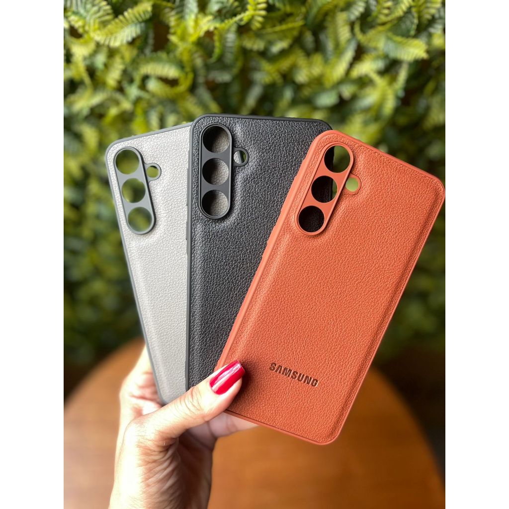 CAPA COURO COM VELUDO PRA SAMSUNG em Oferta na Shopee