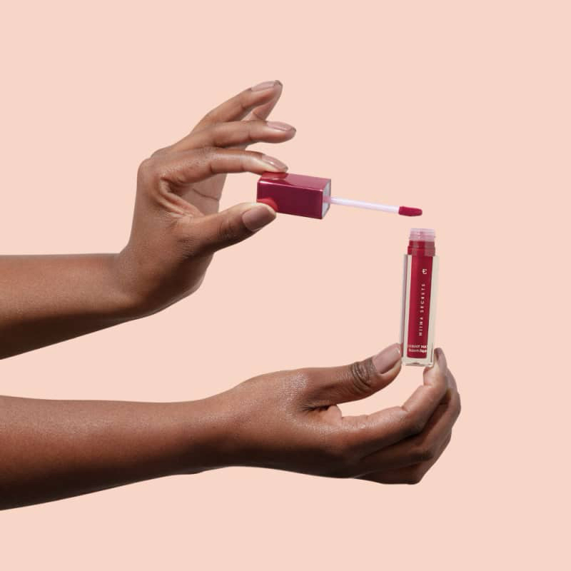 Batom Líquido Vermelho Hibisco Niina Secrets Skinny Matte 5ml