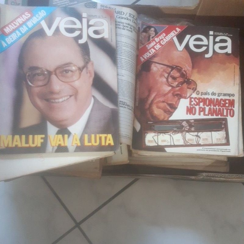 Revista Veja Década De 80 A Escolher Maluf Reagan Malvinas Zico Hortência Renato Aragão Pinah Política Esporte Sônia Bra