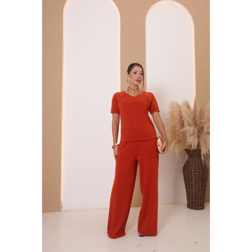 Conjunto Moletinho Premium Calça Pantalona Com Bolso Blusa Mullet Manga Curta