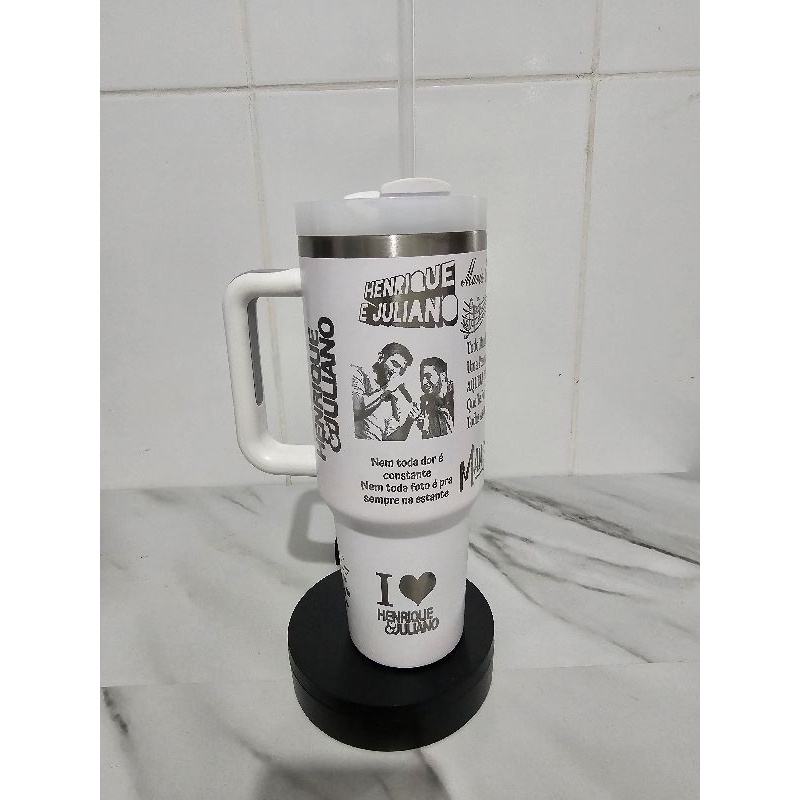 COPO TÉRMICO HENRIQUE E JULIANO PERSONALIZADO COM AS  MUSICA QUE DESEJAR, SEU NOME,FRASES