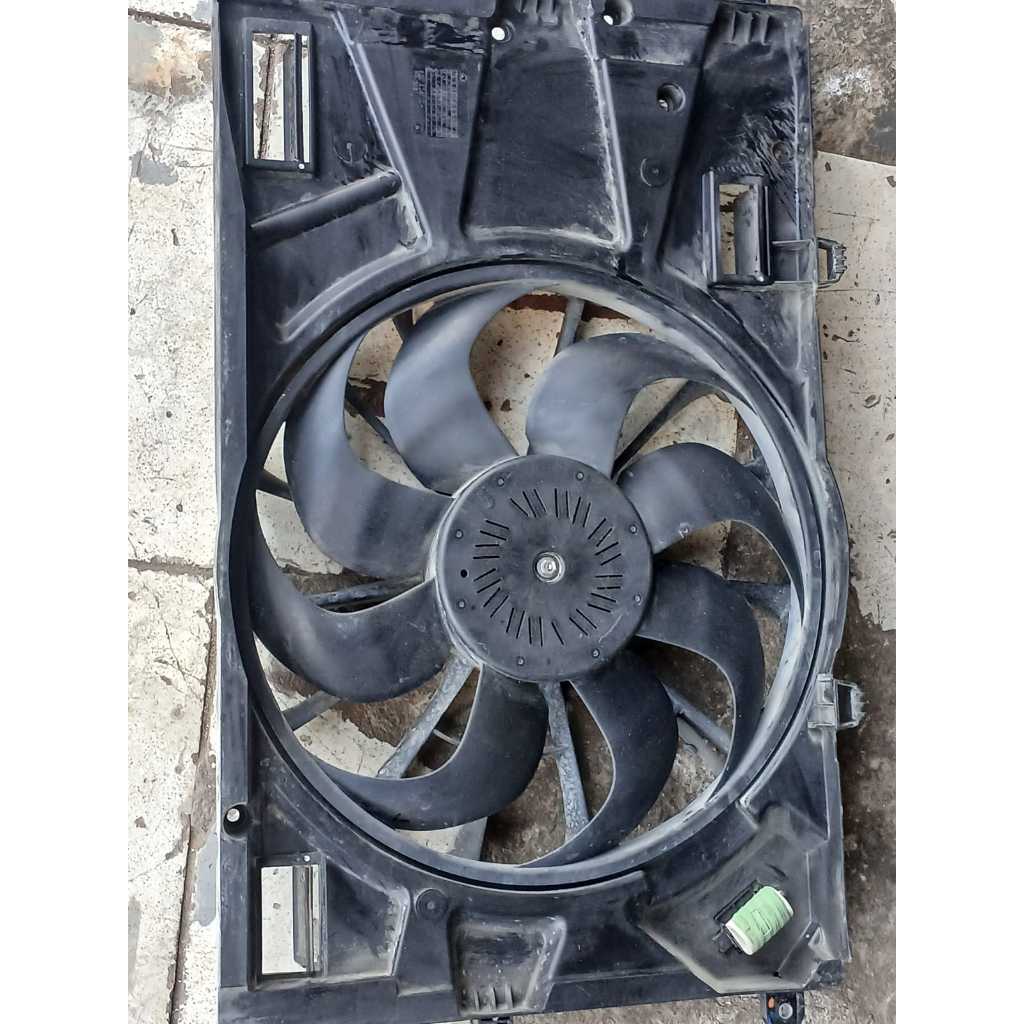 Eletroventilador Com Defletor Radiador Onix 2021 A 2024
