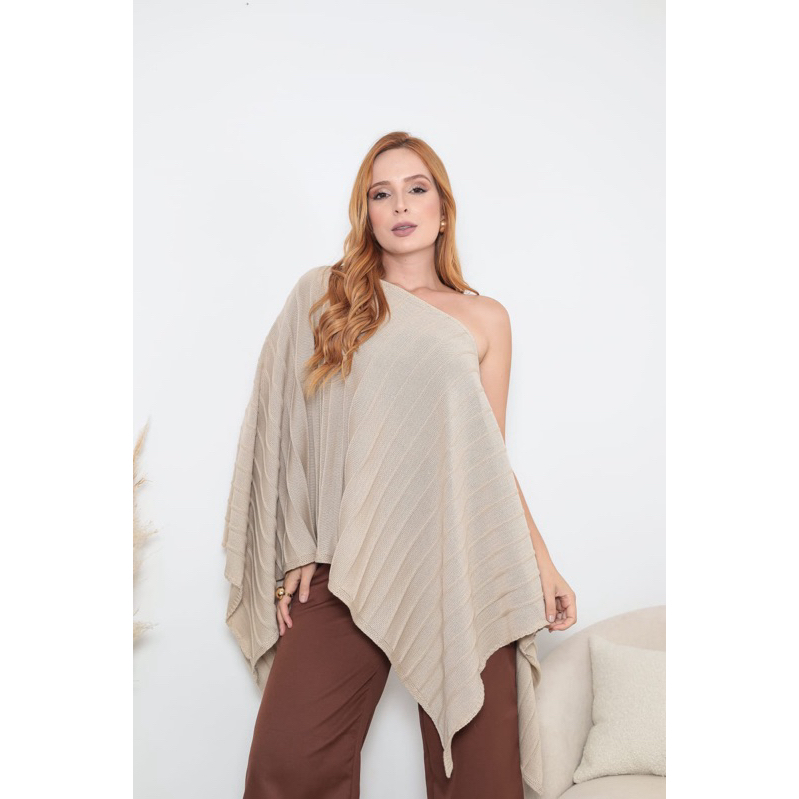 Blusa Capa Lisa Boho Feminina Oversized Ampla Multiforma Tendência Tricô Inverno Moda + Top Opcional