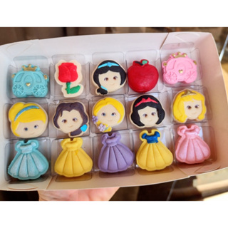 Ejetor Modelador Doce Brigadeiro Princesas 11 modelos e Olhinhos em Oferta na Shopee