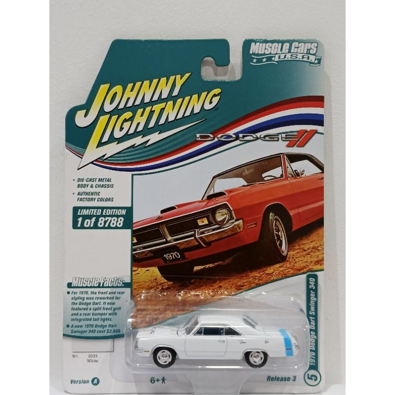 Johnny Lightning 1970 Dodge Dart Swinger 1/64